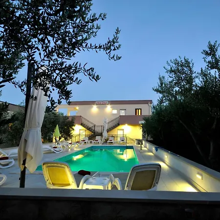 Rimac In Mit Garten- Grill By Interhome Casa vacanze