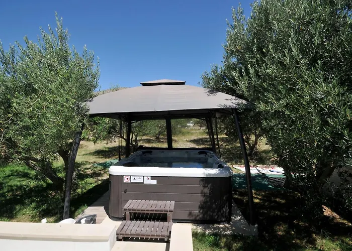 Rimac In Mit Garten- Grill By Interhome