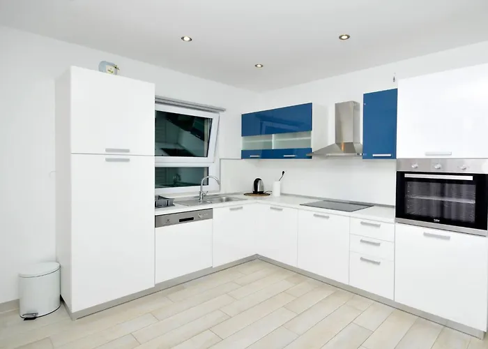 Rimac In Mit Garten- Grill By Interhome