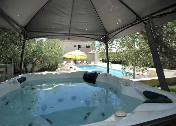 Rimac In Mit Garten- Grill By Interhome *