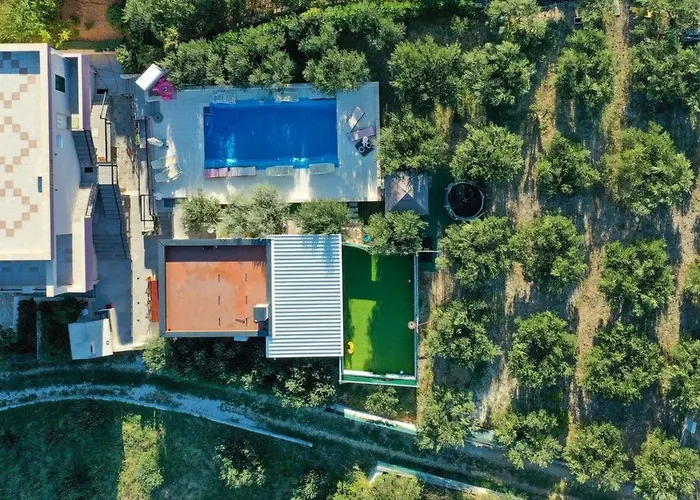 Rimac In Mit Garten- Grill By Interhome Casa vacanze Kaštel Štafilić